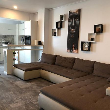בוקרשט Luxury Westpark 2 Residence Lake View W6 מראה חיצוני תמונה