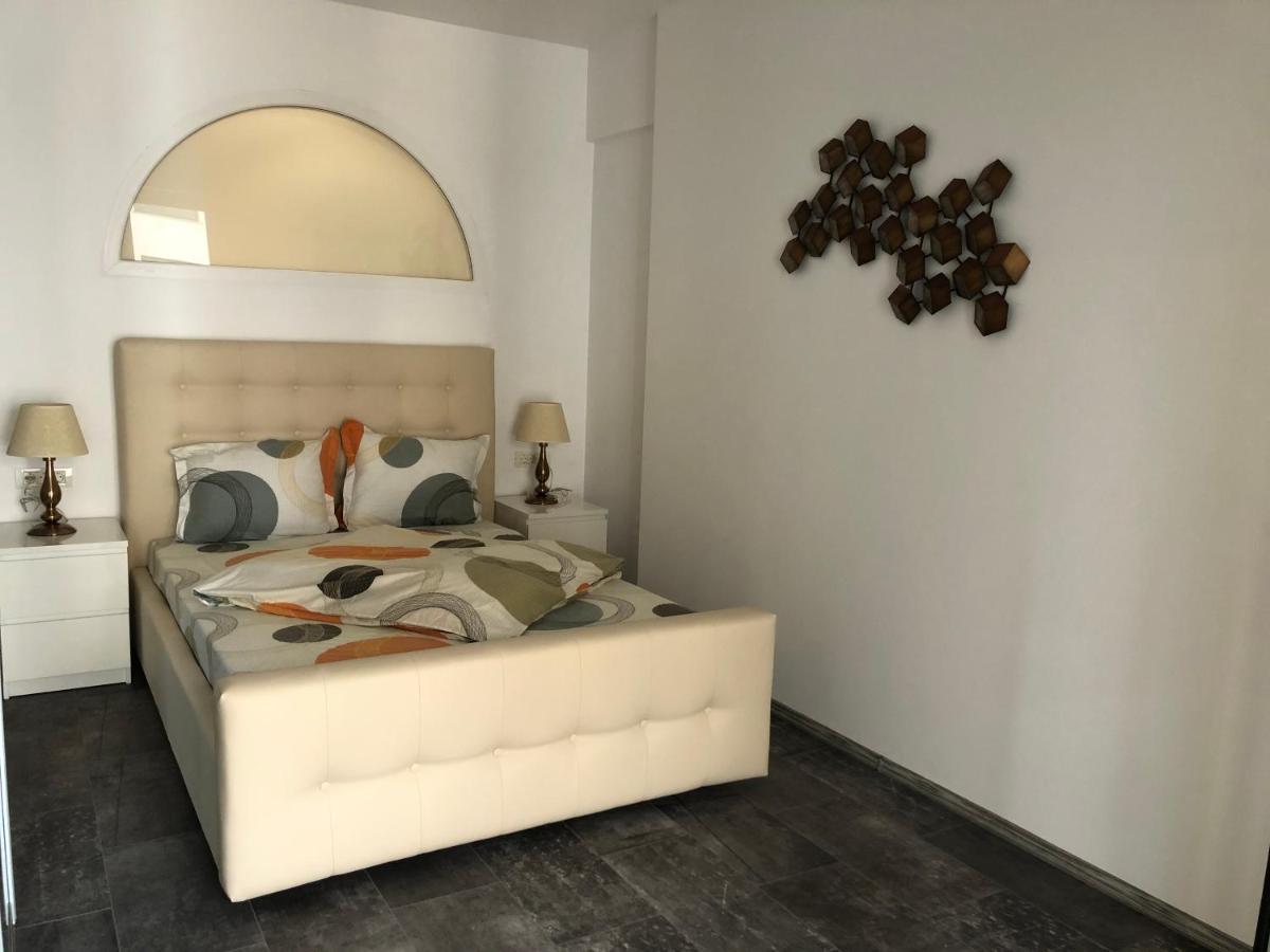 בוקרשט Luxury Westpark 2 Residence Lake View W6 מראה חיצוני תמונה