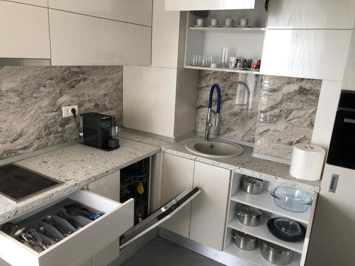 בוקרשט Luxury Westpark 2 Residence Lake View W6 מראה חיצוני תמונה