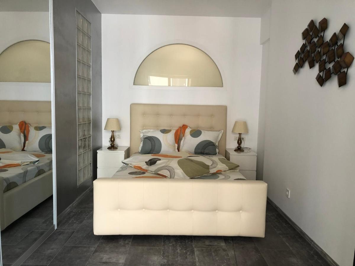 בוקרשט Luxury Westpark 2 Residence Lake View W6 מראה חיצוני תמונה
